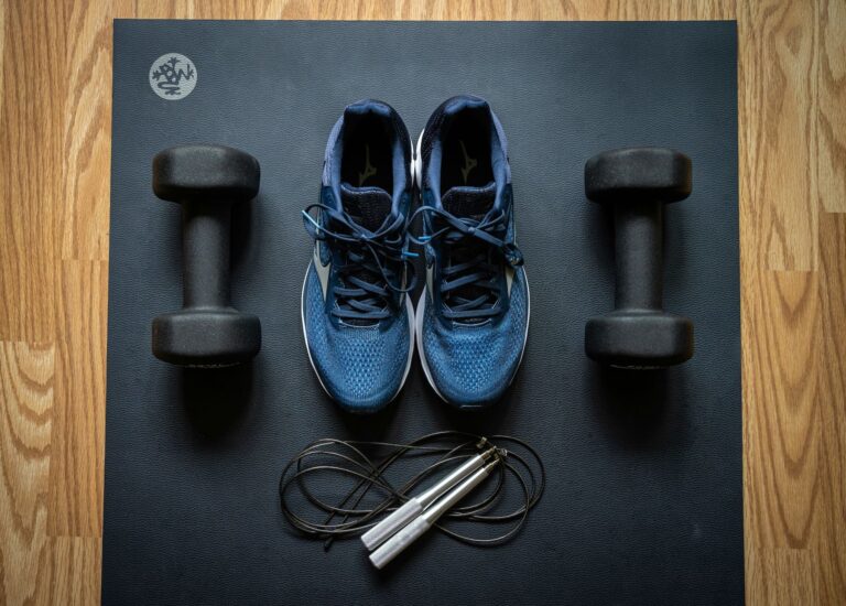 “Snacks” de ejercicio: La moda de los mini entrenamientos que revoluciona el fitness