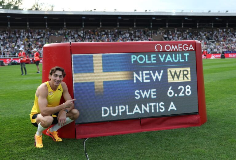 Mondo Duplantis bate un nuevo récord mundial en salto de pértiga